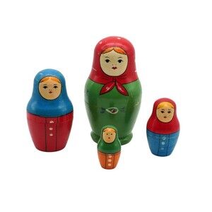 Vintage Matryoshka Russian Wooden Nesting Dolls Set of 4 Hand Painted